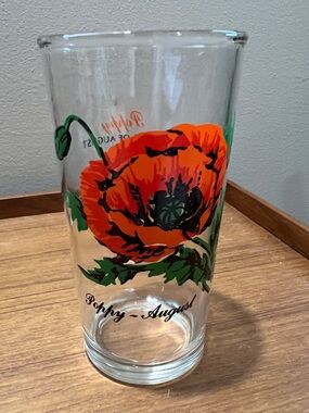 Vintage Brockway Flower Of The Month August Poppy Drinking Glass Tumbler